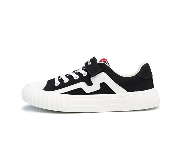Plimsolls3