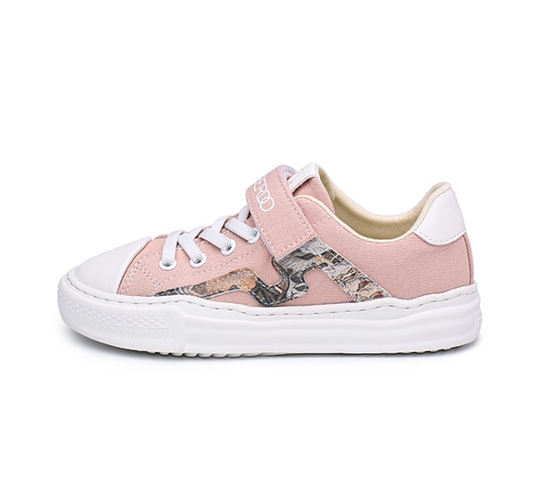Plimsolls2